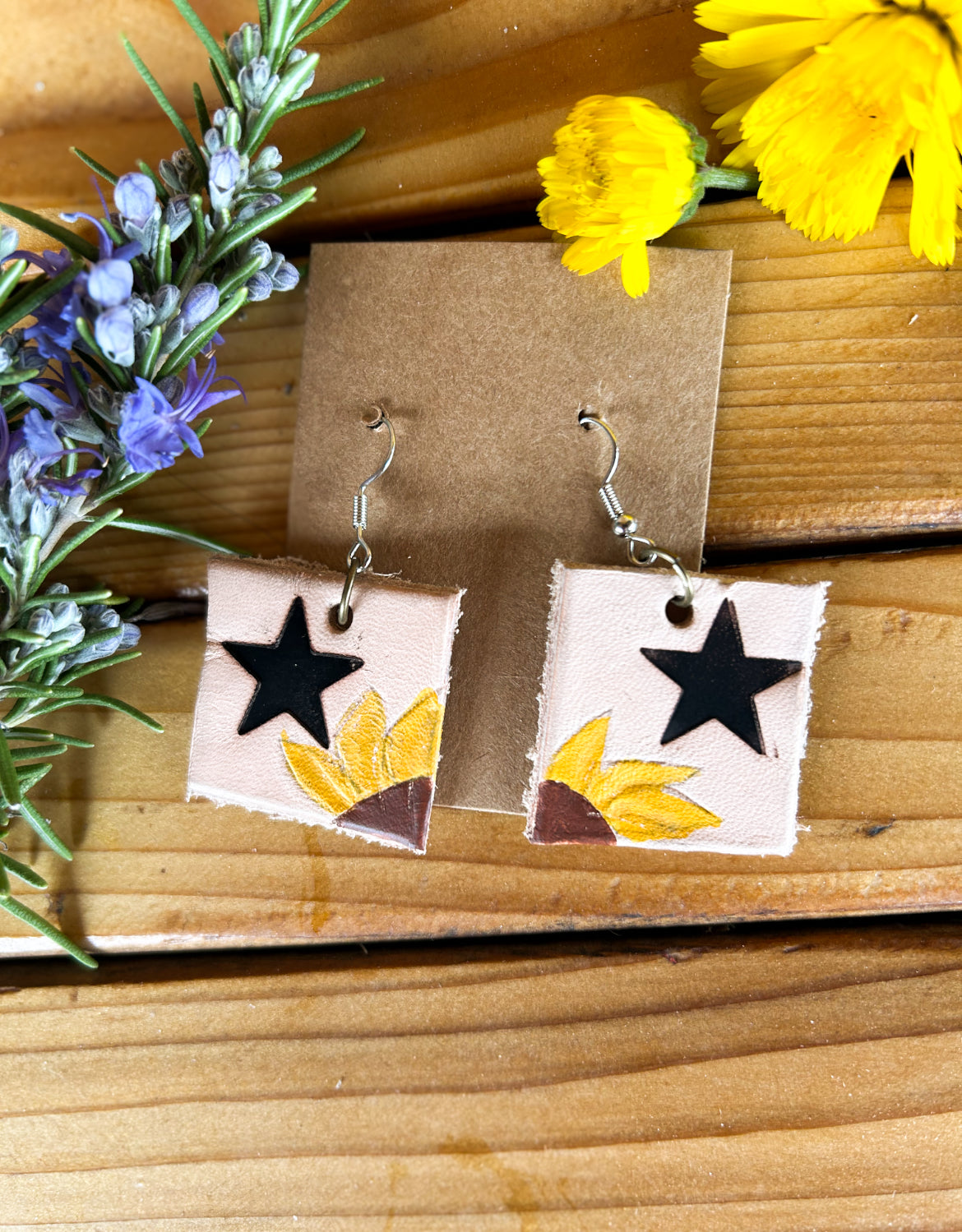 Handmade leather Earrings