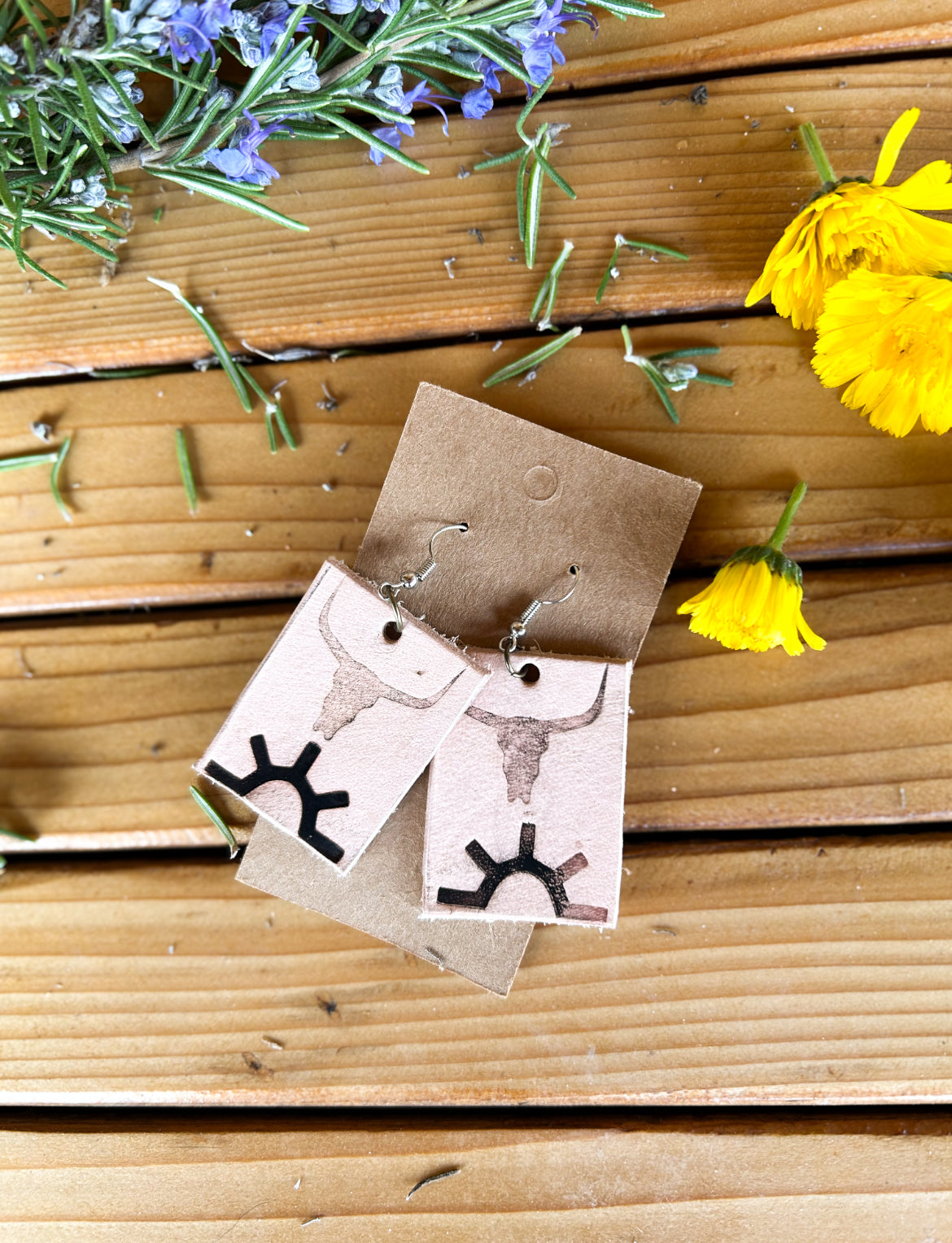 Handmade leather Earrings